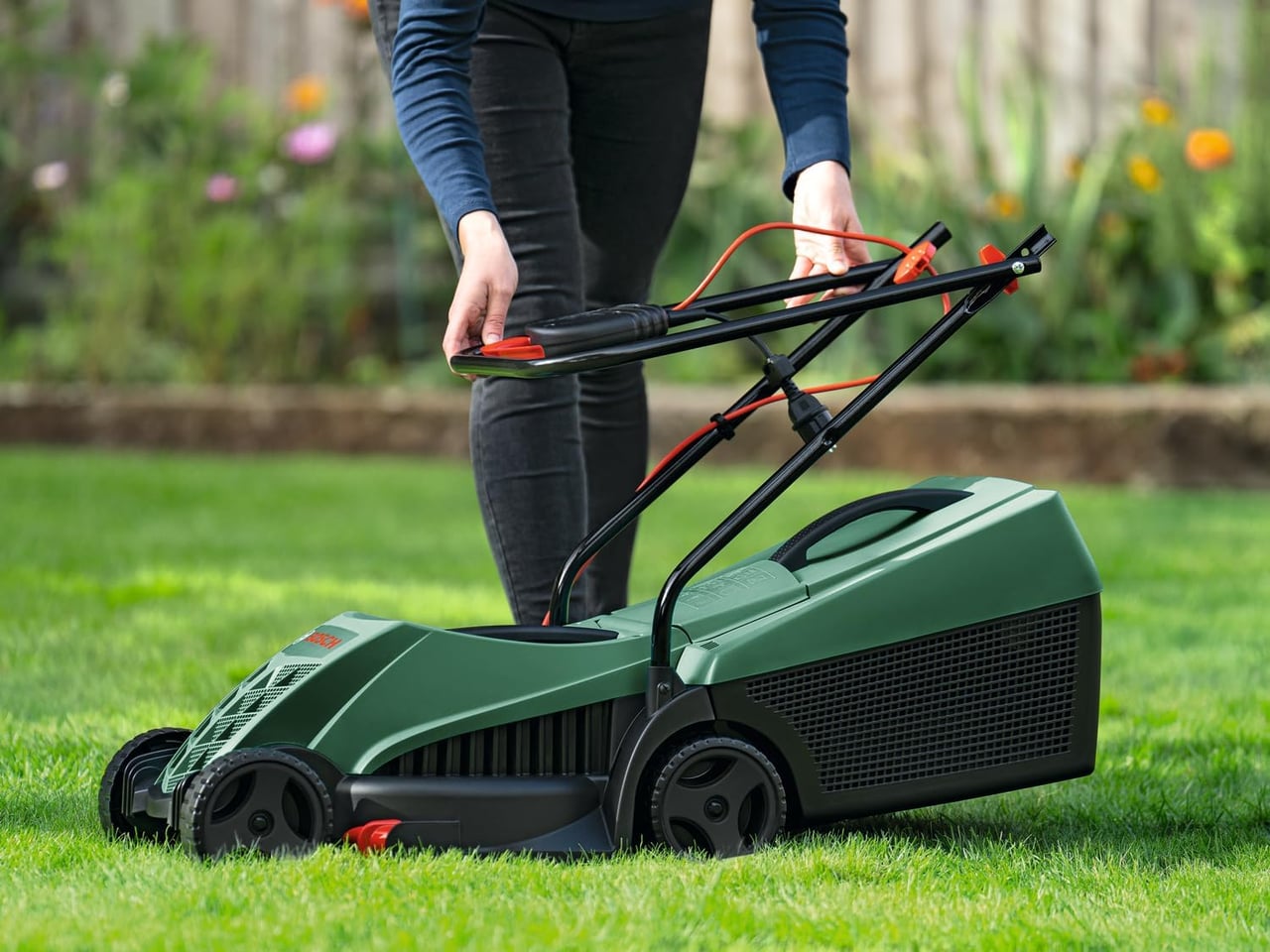 Mowing Made Easy: A Closer Look at the Bosch Corded Lawnmower EasyRotak 32-225 Cover